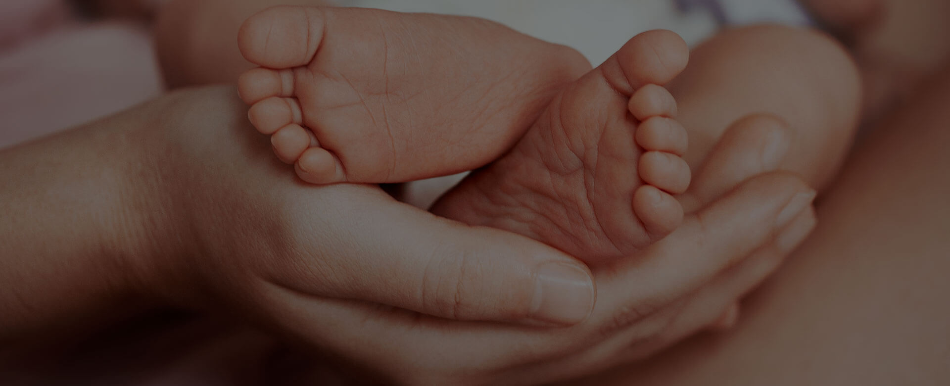 Record baby was born from a 28-year-old embryo